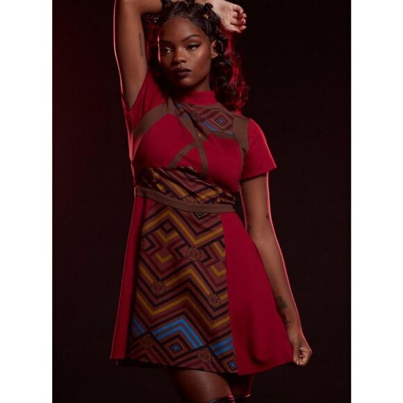 Marvel Black Panther: Wakanda Forever Dora Milaje Dress (Med) - Picture 1 of 8